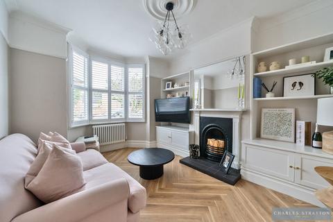 3 bedroom terraced house for sale, Shaftesbury Road, Romford