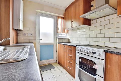 2 bedroom flat to rent, Pinewood Avenue, Uxbridge, UB8