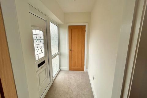 2 bedroom bungalow to rent, Friesland Drive, Sandiacre. NG10 5HP