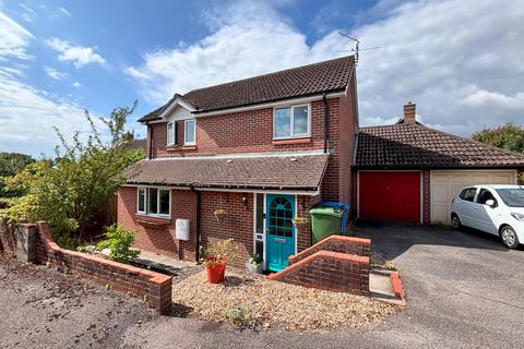 Sundew Road, Broadstone BH18