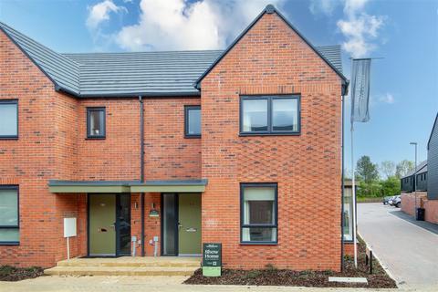 3 bedroom semi-detached house to rent, ONE MONTH RENT FREE - Shenley Wood, Milton Keynes