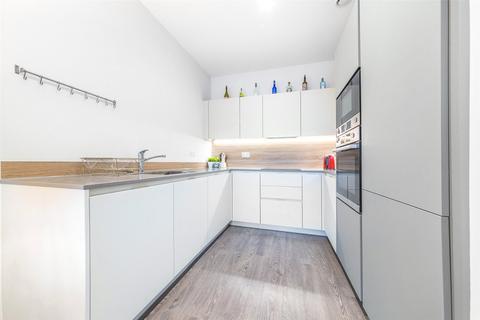 1 bedroom apartment for sale, Sandpiper Building, London N4