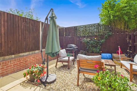 11 Carver Close, Stratton St Margaret, Swindon, SN3 4GJ