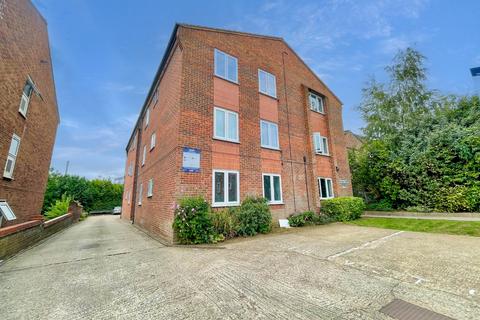 1 bedroom flat for sale, Deacons Court, Villa Road, Luton, Bedfordshire, LU2 7NP