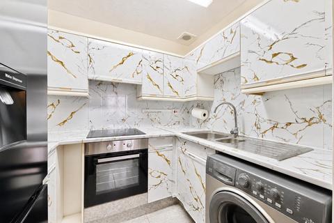 undefined, Hatton Road, Bedfont TW14