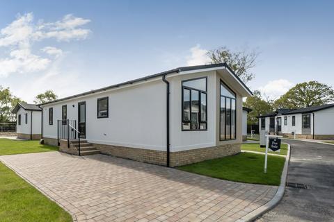 2 bedroom park home for sale, Poole, Dorset, BH16