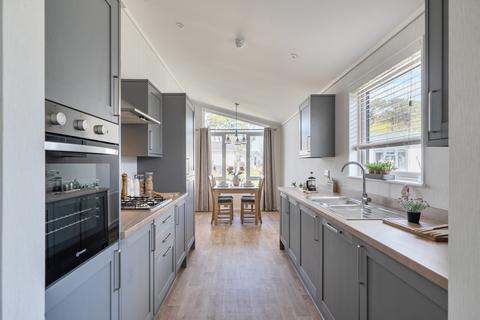 2 bedroom park home for sale, Poole, Dorset, BH16