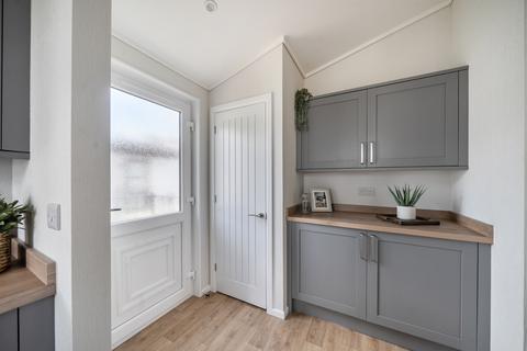 2 bedroom park home for sale, Poole, Dorset, BH16