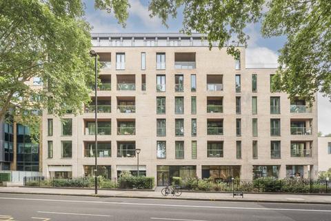 Chiswick High Road, London W4