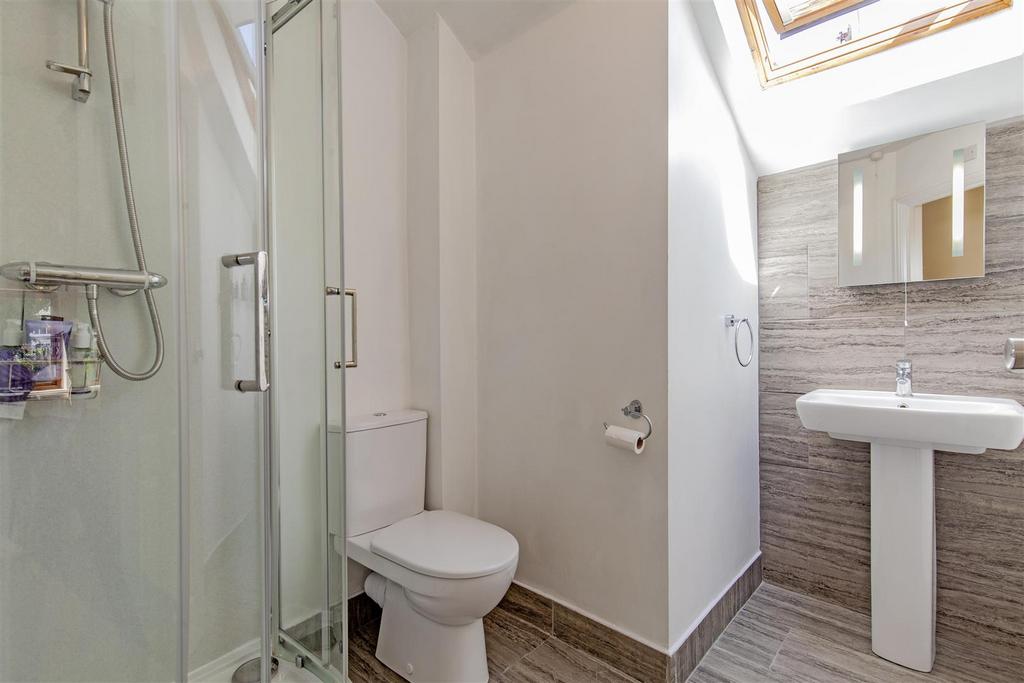 Bedroom 1 En Suite