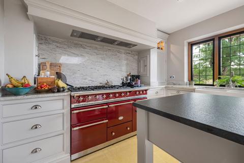 Freshfields Chalk Lane, East Horsley, Leatherhead, KT24 6TH