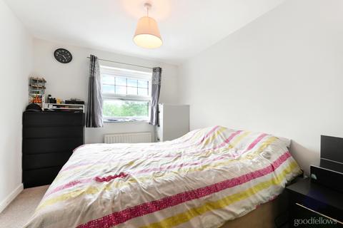 Flat 4, 54 Yenston Close, Morden, SM4 6FD