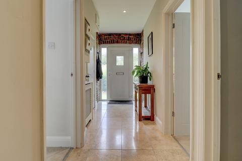 3 bedroom maisonette for sale, Perks Lane, Great Missenden HP16