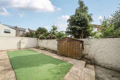 3 bedroom house for sale, Crewys Road, London
