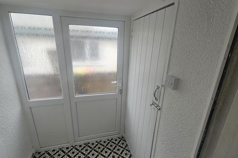 8 Bacton Road, Cardiff, CF14 2PN