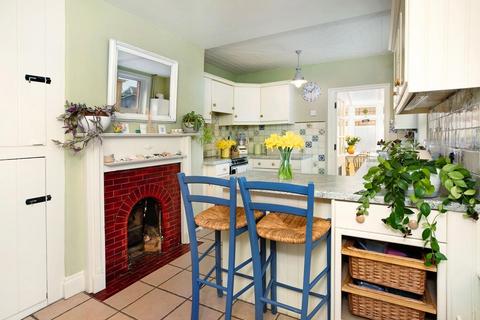 4 bedroom semi-detached house for sale, Higher Brimley Road, Teignmouth, TQ14