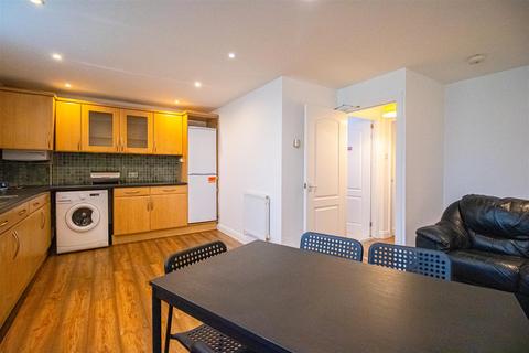undefined, 4-Bed Semi-Detached House for Sale on Brackenbury Road, Preston