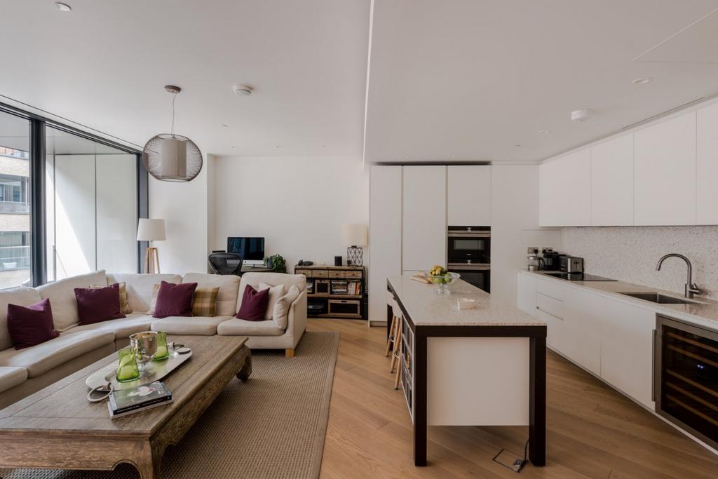 Reception/Kitchen