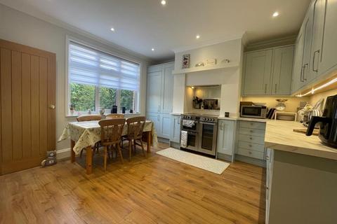 3 bedroom semi-detached house for sale, Crosby Road, Northallerton