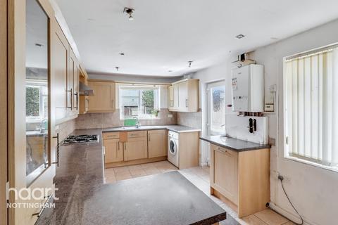 3 bedroom terraced house for sale, Colwick Road, Nottingham