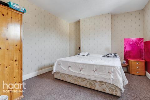 92 Colwick Road, Nottingham, NG2 4AQ