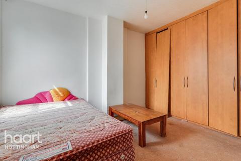 92 Colwick Road, Nottingham, NG2 4AQ