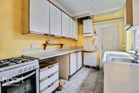 3 bedroom terraced house for sale, Redcross Street, Grantham