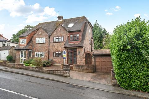 undefined, Darcy Close, Coulsdon CR5