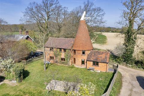 3 bedroom detached house for sale, School Lane, Shipbourne, Tonbridge, Kent, TN11