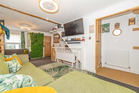 4 bedroom end of terrace house for sale, Military Road, Canterbury, CT1