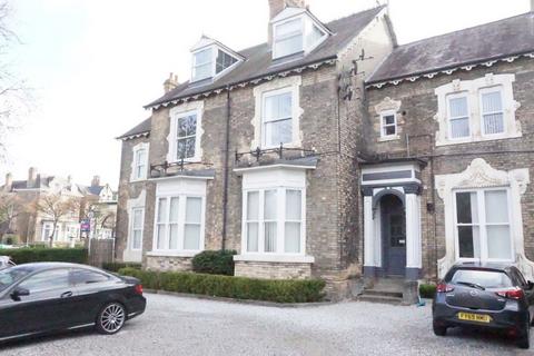 1 bedroom flat to rent, Flat B, 2 Pearson Park, Hull, HU5 2SY
