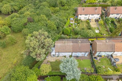 3 bedroom end of terrace house for sale, Coronation Hill, Epping