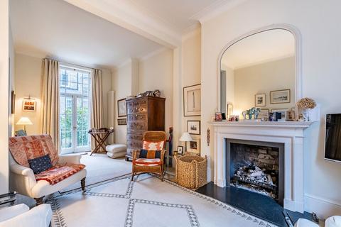 undefined, Alderney Street, London SW1V