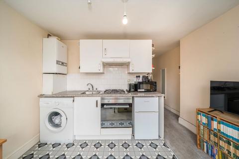 16b Bartram Road, London, SE4 2DQ