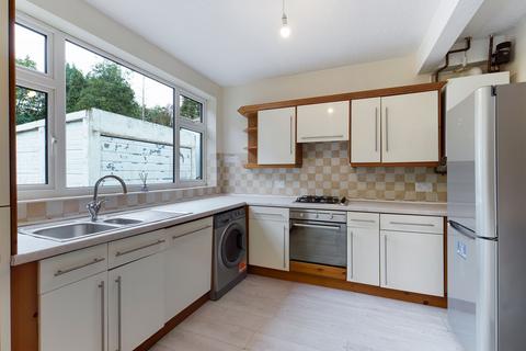 4 bedroom semi-detached house for sale, Old Farm Avenue, Sidcup, DA15