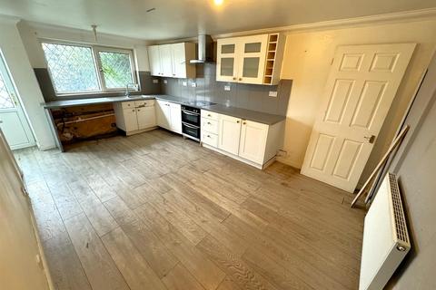 2 Islay Walk, Corby, NN17 2PN