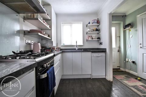 2 bedroom semi-detached house for sale, Elderflower Mews, Norwich NR5