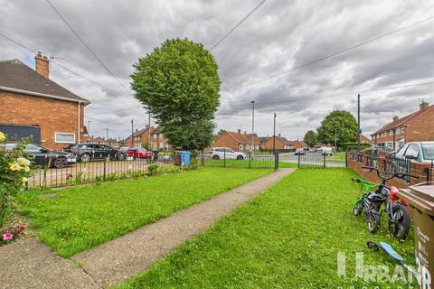 undefined, Caledon Close, Hull