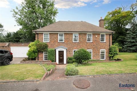 4 bedroom detached house for sale, Elmshorn, Surrey KT17