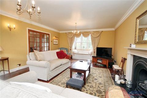 4 bedroom detached house for sale, Elmshorn, Surrey KT17