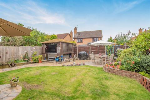 4 bedroom detached house for sale, Priestley Drive, Larkfield