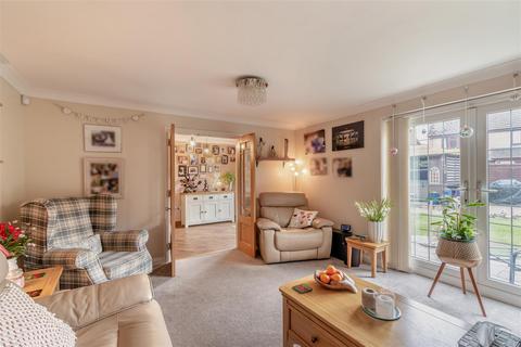 4 bedroom detached house for sale, Priestley Drive, Larkfield