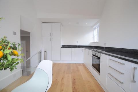 1 bedroom flat to rent, 276 High Street, Guildford GU1