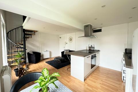 1 bedroom duplex for sale, Crystal House, Withington Road, Whalley Range