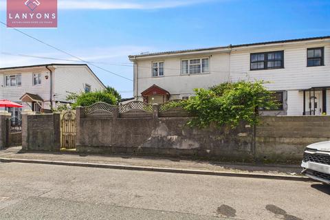 undefined, Kennard Street, Ton Pentre, Pentre, Rhondda Cynon Taf, CF41