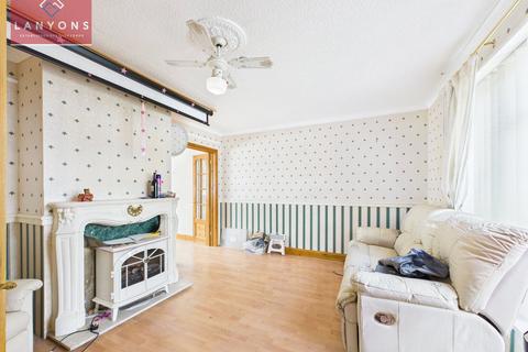 undefined, Kennard Street, Ton Pentre, Pentre, Rhondda Cynon Taf, CF41