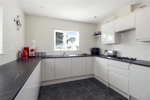 3 bedroom semi-detached house for sale, Eastwood Road North, Leigh-on-Sea, Essex, SS9