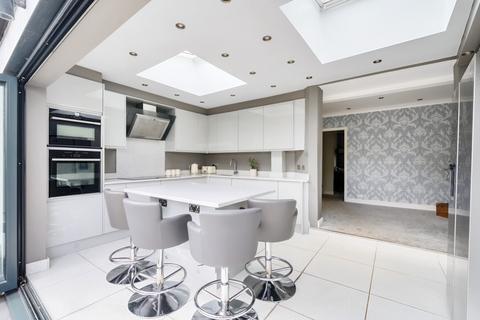 81 Egham Crescent, Sutton, SM3 9AP
