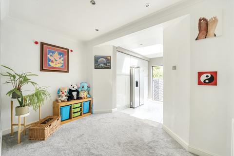 81 Egham Crescent, Sutton, SM3 9AP