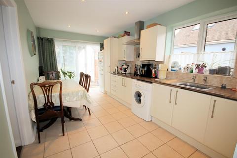 undefined, Chapel Close, Toddington, Dunstable